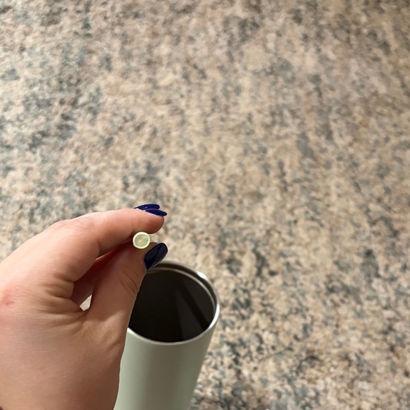 Simple Modern 24oz Classic Slim Light Green Tumbler with Straw - Picture 4 of 9